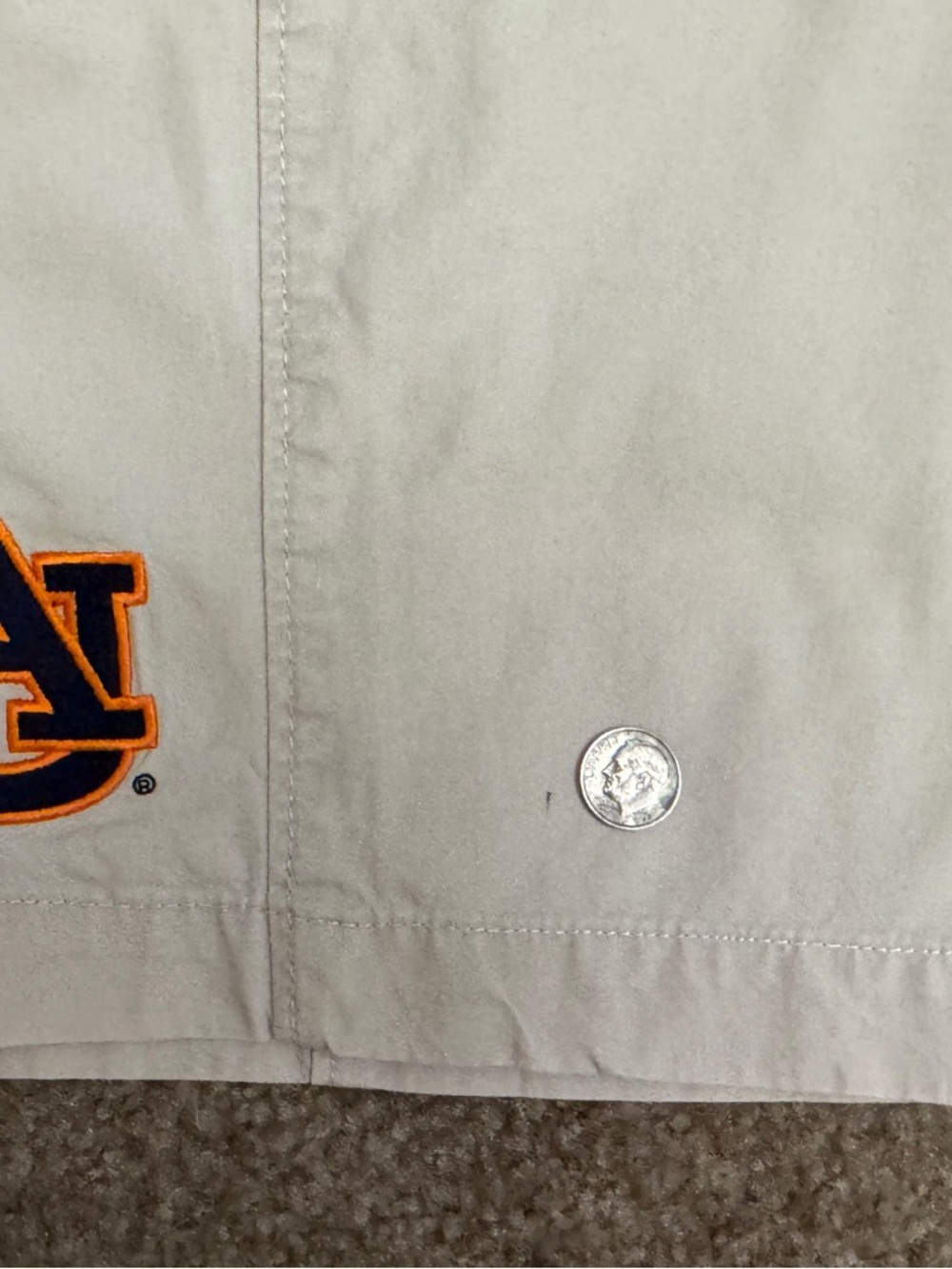 Columbia PFG Men's 34W Khaki Chino 10” Flat-Front Shorts with Auburn Logo - Picture 9 of 10